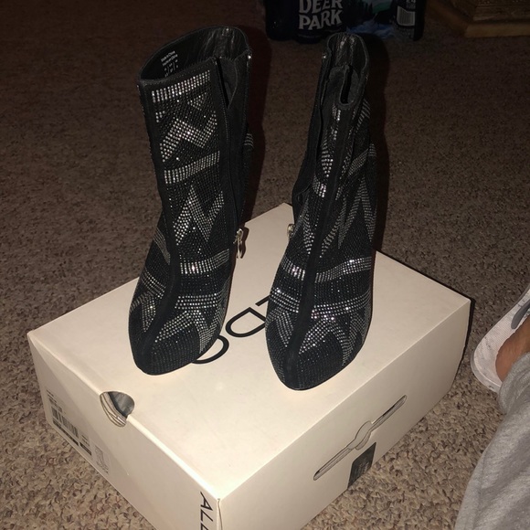 Boots - Picture 2 of 3